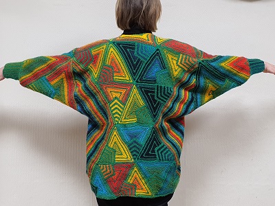 Strickjacke im Patchworkstile